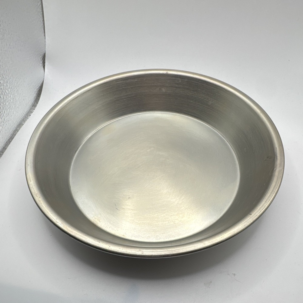 Magic Line 8" Round Aluminum Pie Pan Baking Dish Made in USA 1.5" Deep